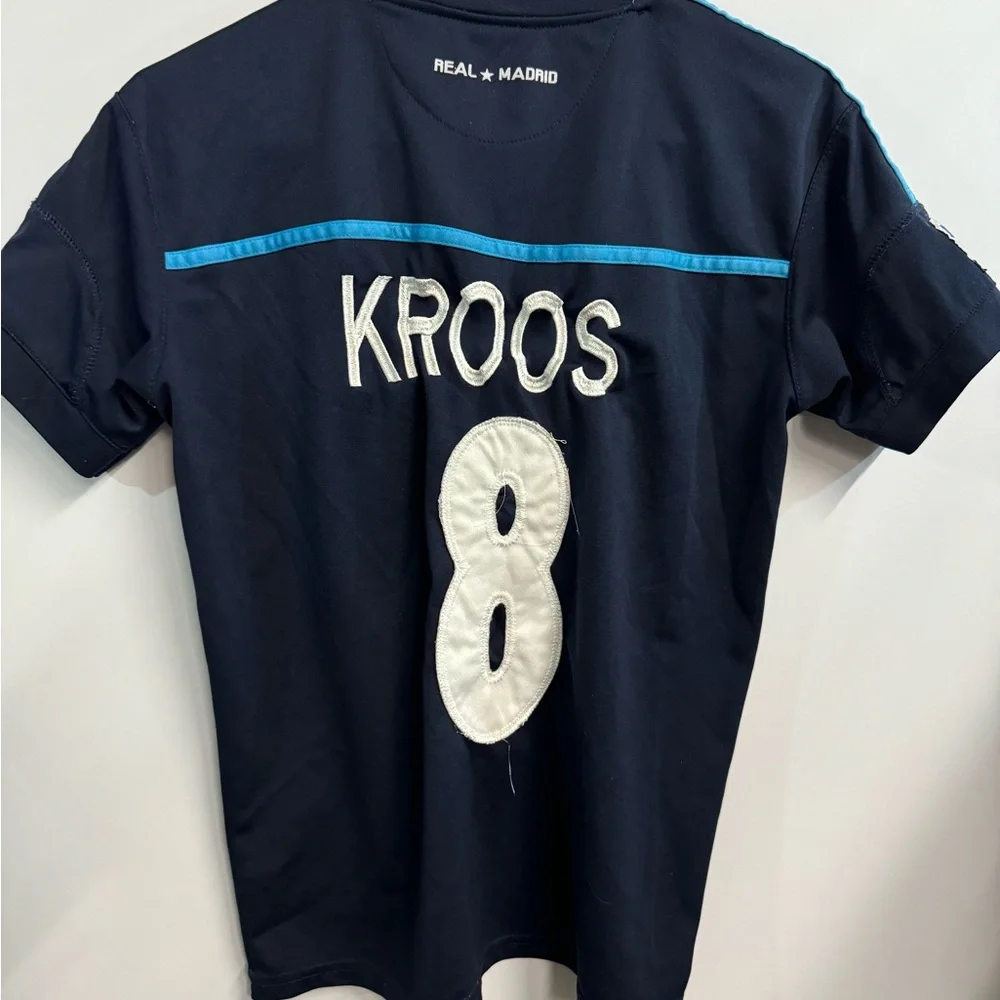 Adidas‎ Real Madrid Jersey - Toni Kroos 8 Mens Small